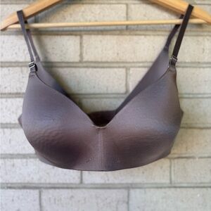 Soma Vanishing Back Bra Seamless Wireless Bra Taupe Brown Size 36C